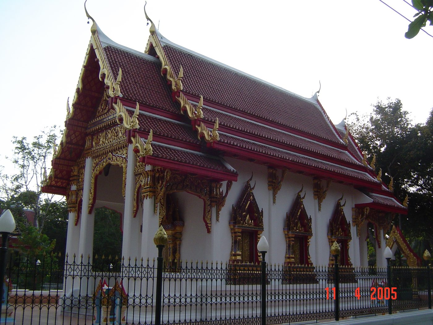 วัดชากใหญ่ จ.จันทบุรี