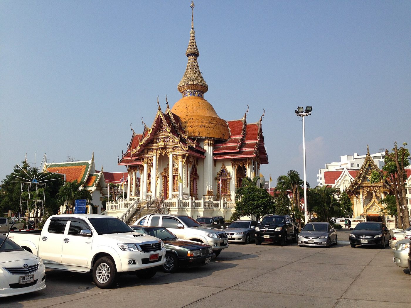 วัดชัยมงคล (พระอารามหลวง) จ.ชลบุรี