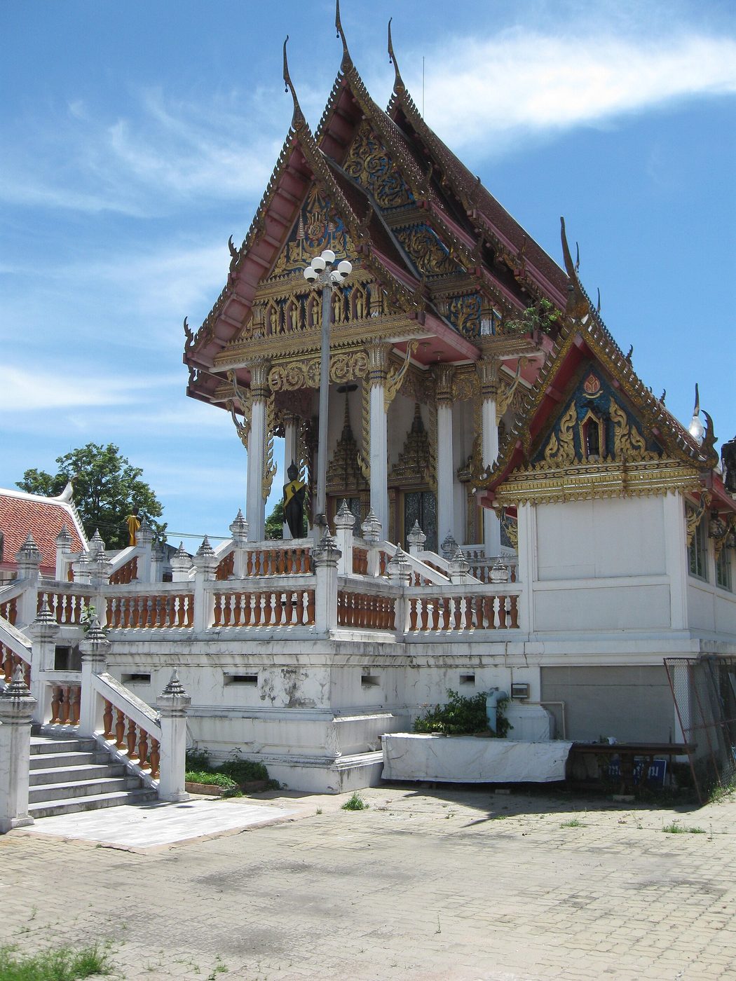 วัดสว่างฟ้าพฤฒาราม จ.ชลบุรี