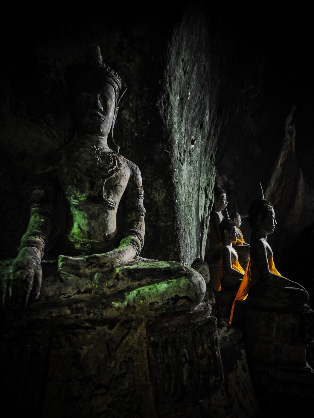 วัดเขาพระนิ่ม จ.สุราษฎร์ธานี