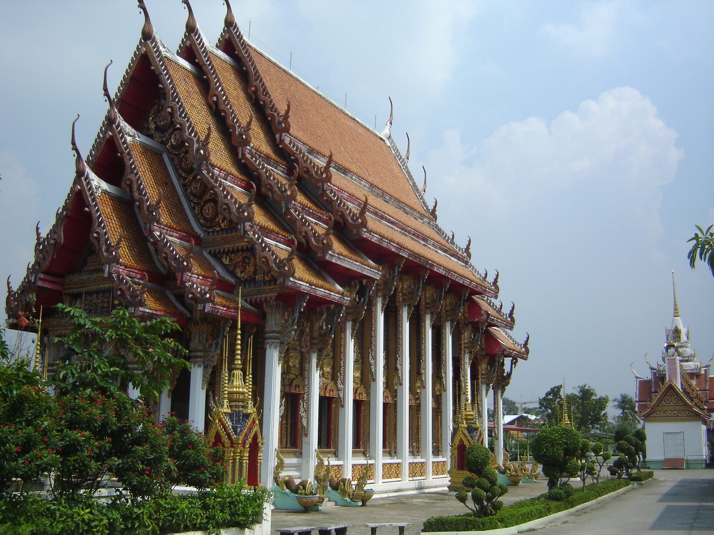 วัดเสาธงหิน จ.นนทบุรี