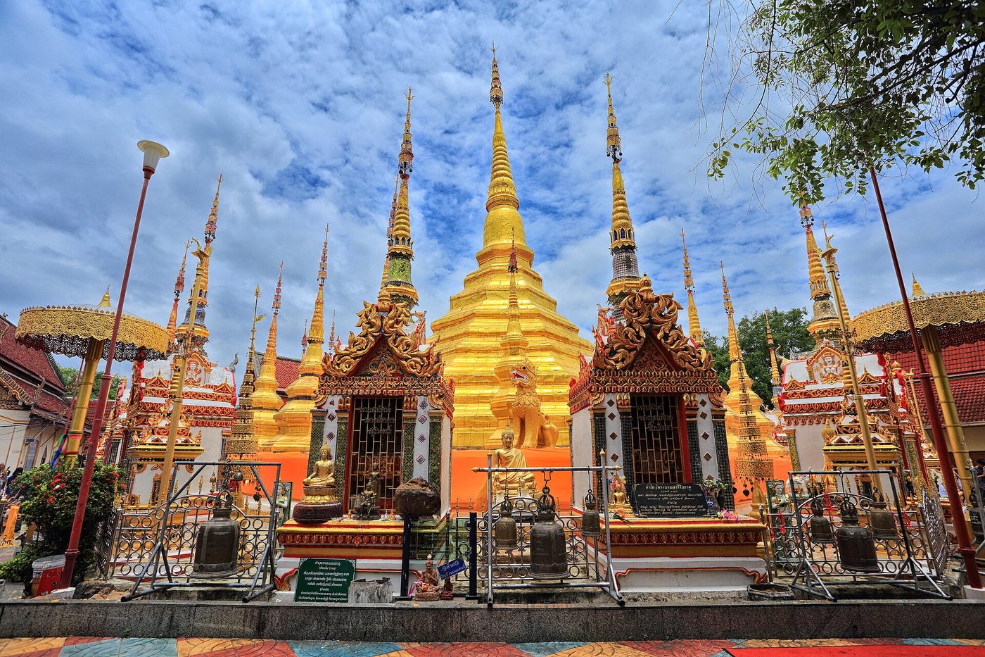 วัดพระบรมธาตุ จ.ตาก