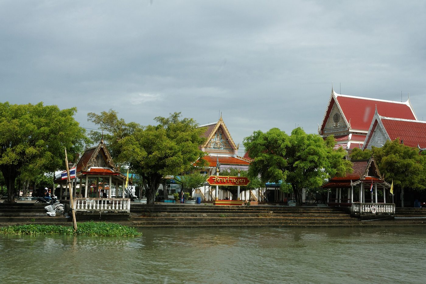 วัดท่าพูด จ.นครปฐม