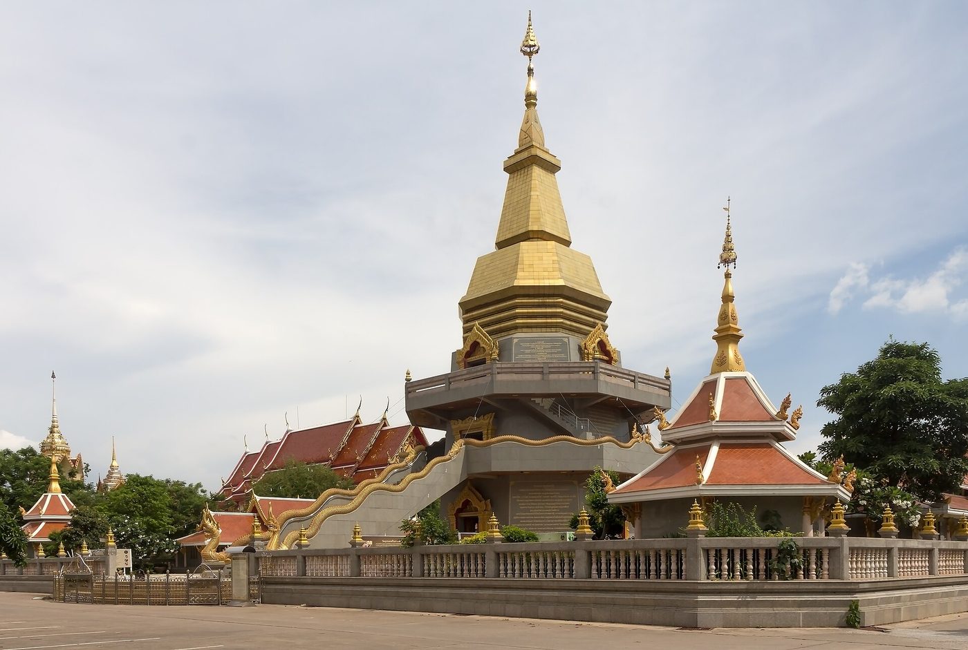 วัดโพธิสมภรณ์ จ.อุดรธานี