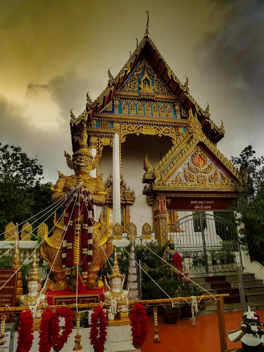 วัดทองศาลางาม จ.กรุงเทพมหานคร