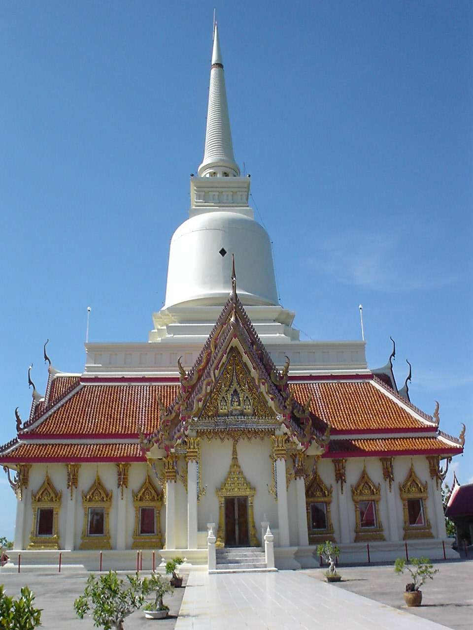 วัดเขาสุวรรณประดิษฐ์ จ.สุราษฎร์ธานี