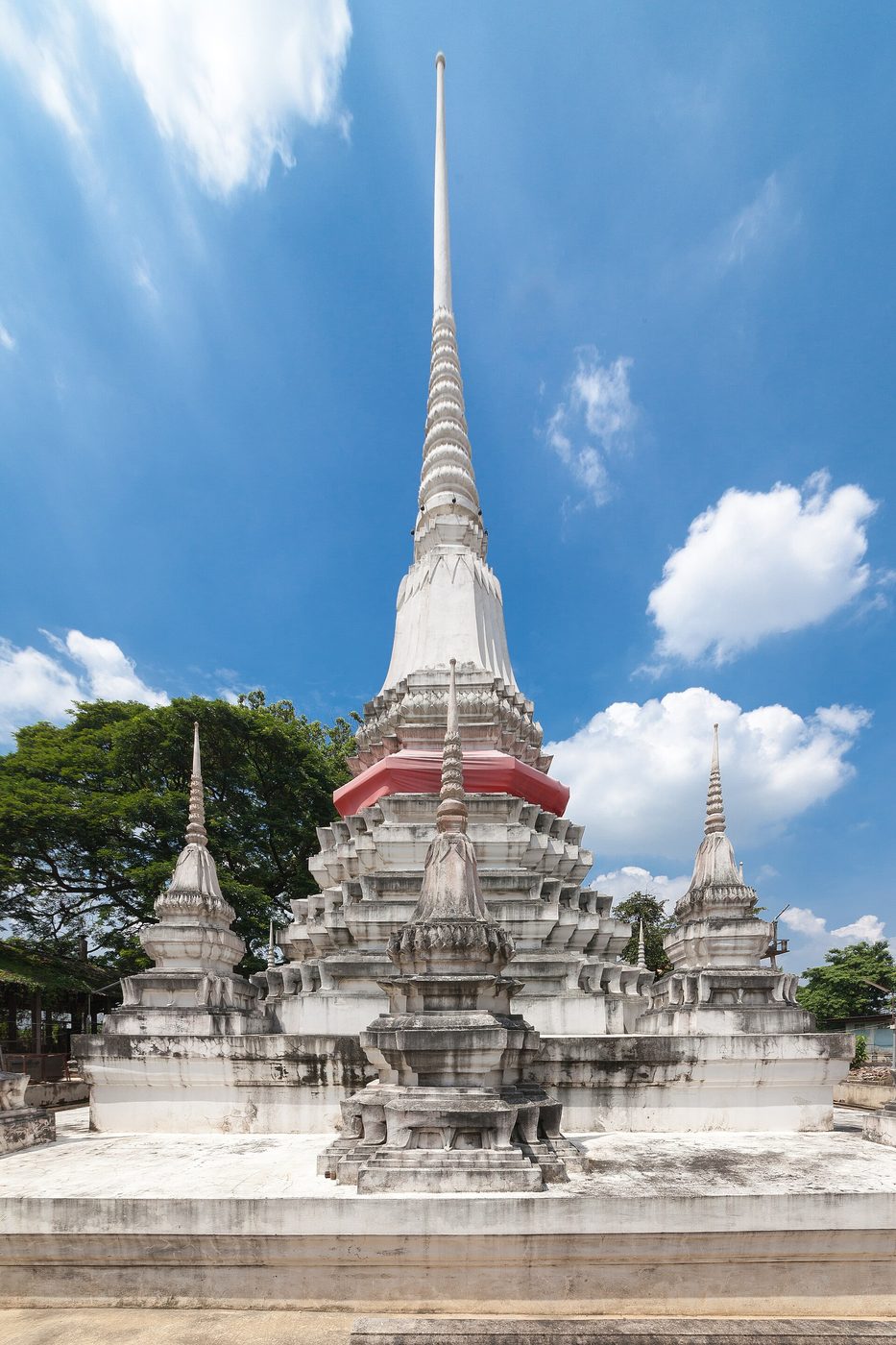 วัดเสาธงทอง จ.นนทบุรี