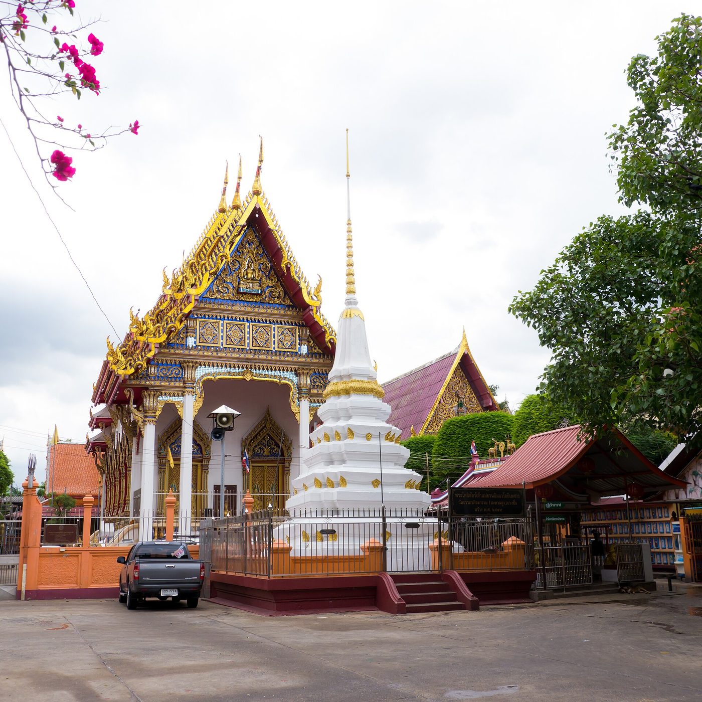 วัดธรรมาภิรตาราม จ.กรุงเทพมหานคร