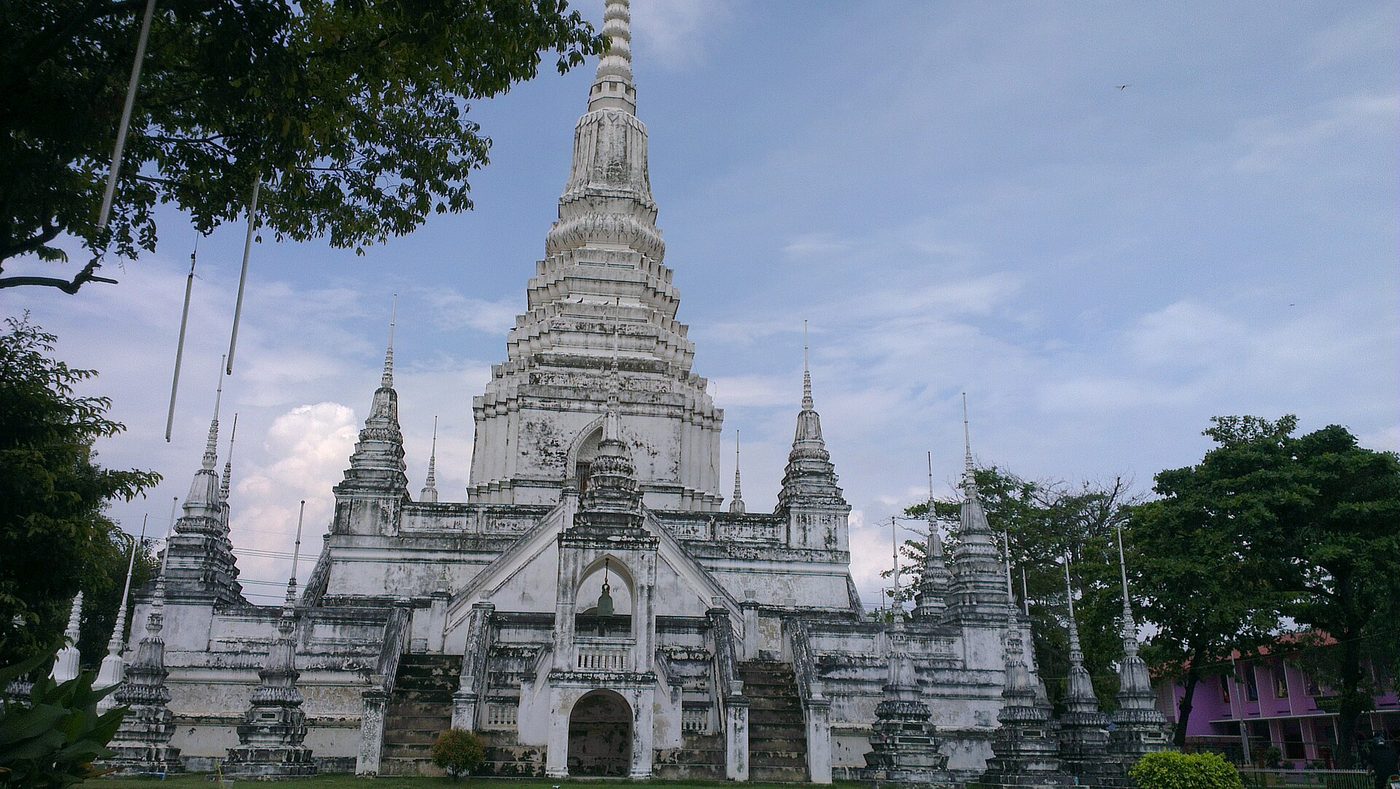 วัดวรจันทร์ จ.สุพรรณบุรี