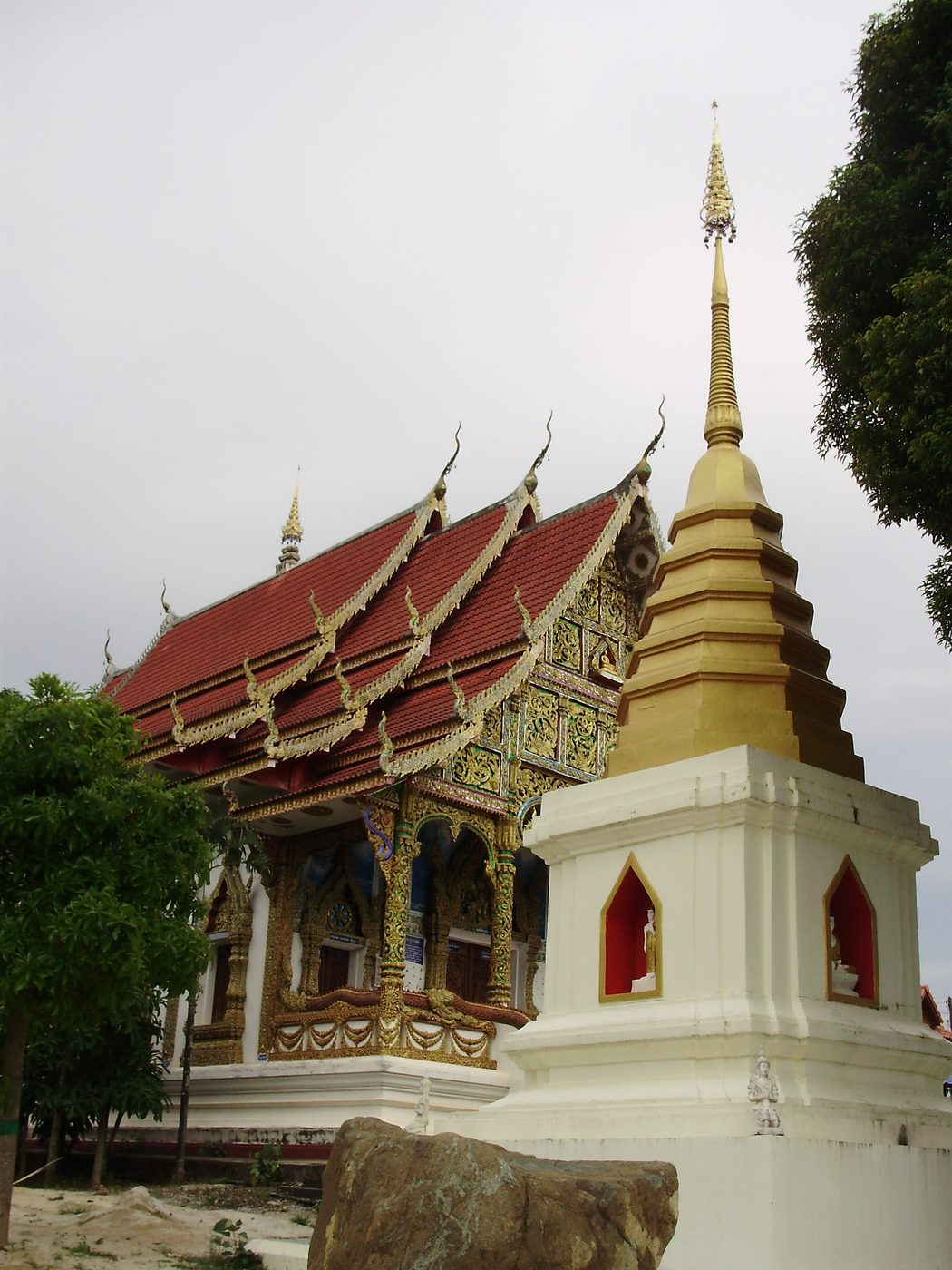 วัดแม่อ้อใน จ.เชียงราย