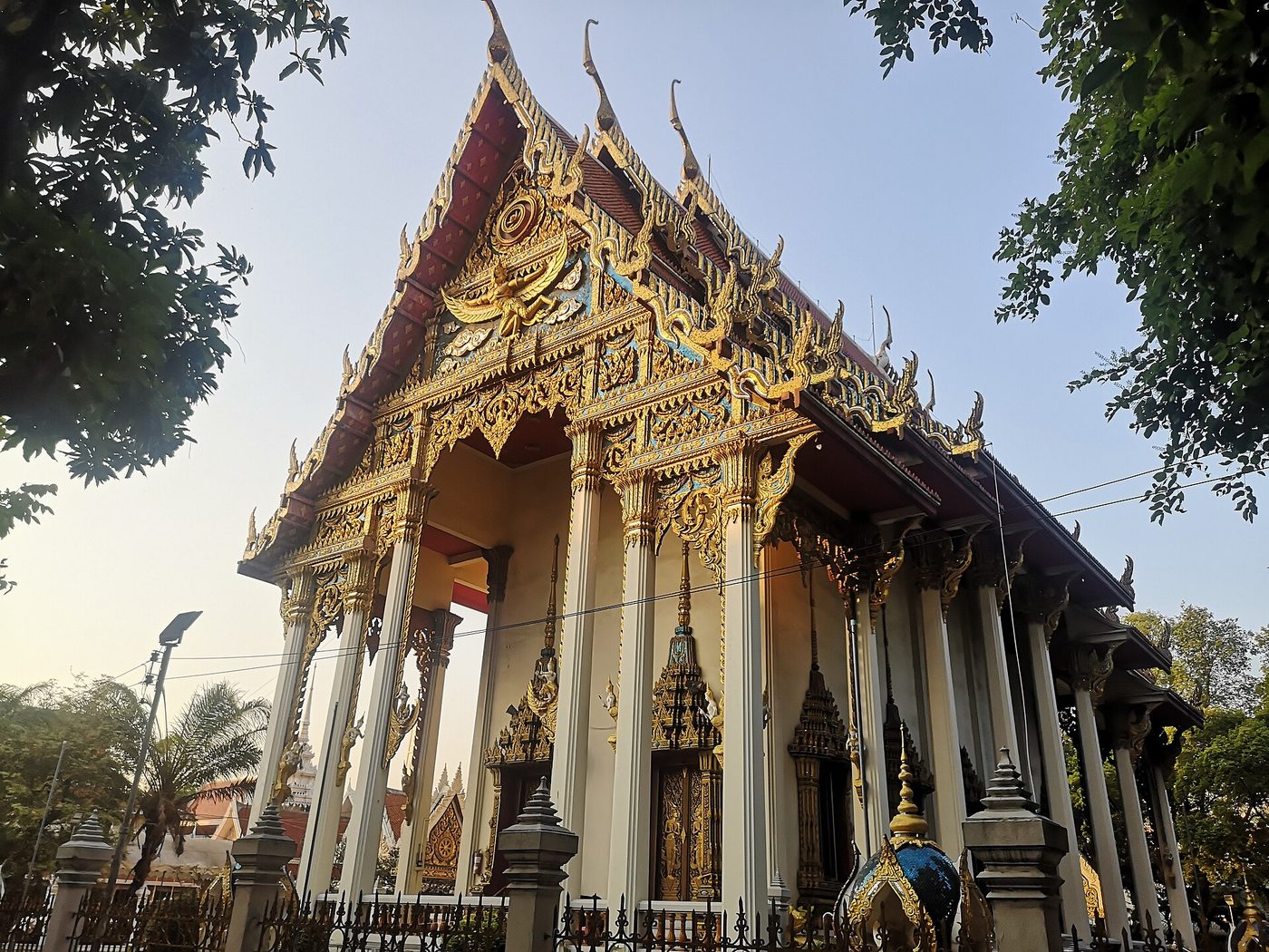 วัดพระไกรสีห์ จ.กรุงเทพมหานคร