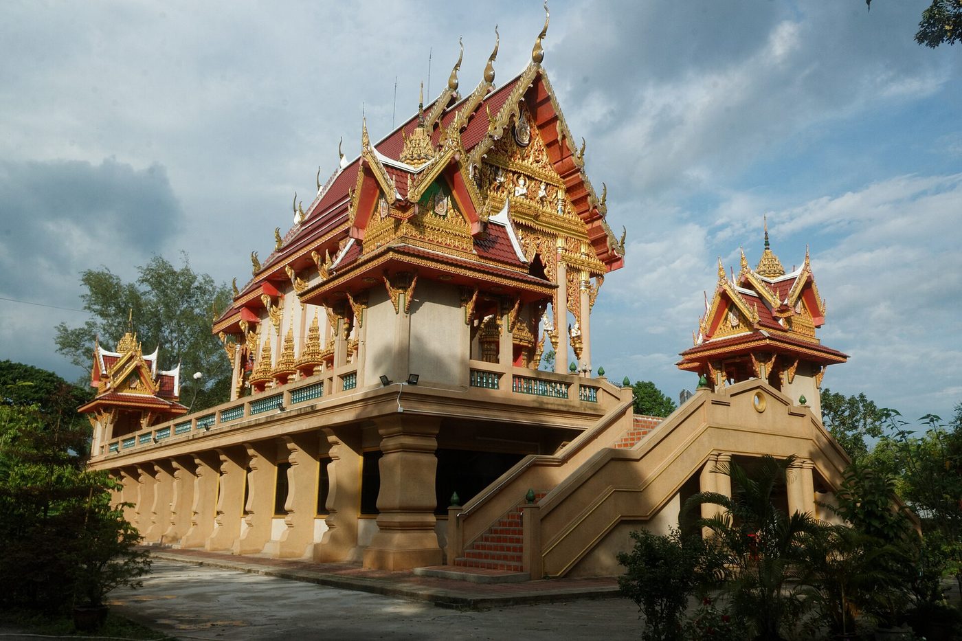 วัดสามัคคีผดุงพันธ์ จ.สุราษฎร์ธานี