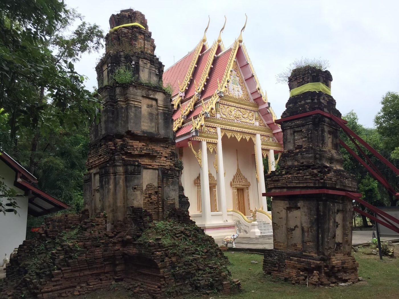 วัดจอมสุทธาวาส จ.สุรินทร์